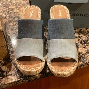 Tom’s Monica Mule